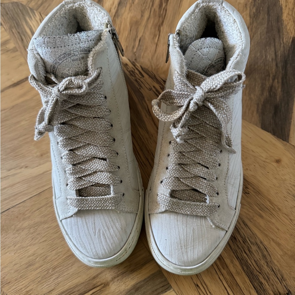 P448 White Sneakers Textured high top 37 - Picture 2 of 8